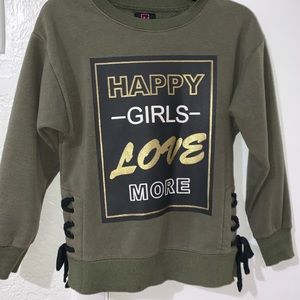 Green stylish sweatshirt for girls